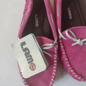 Lam Suede Girls Moccasins Pink size 5. New without box
